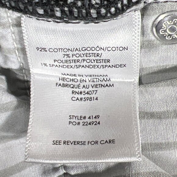 CABI Button Fly Straight Jeans Vintage Black Sz 4 #4149 EUC - Picture 7 of 7